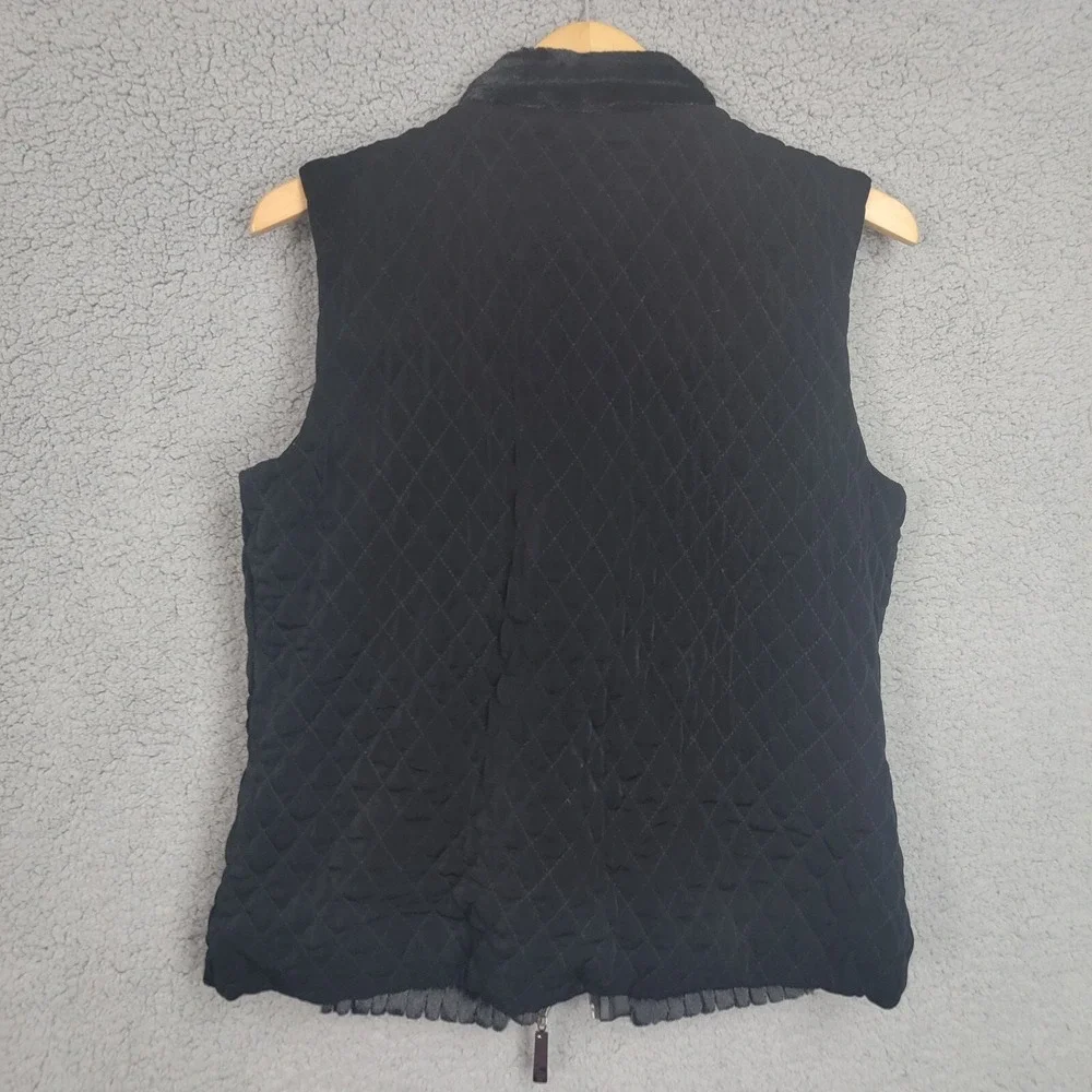 Chico's Black Faux Fur/ Quilted Lined Vest Embellished Zipper Chico's‎ Size 1